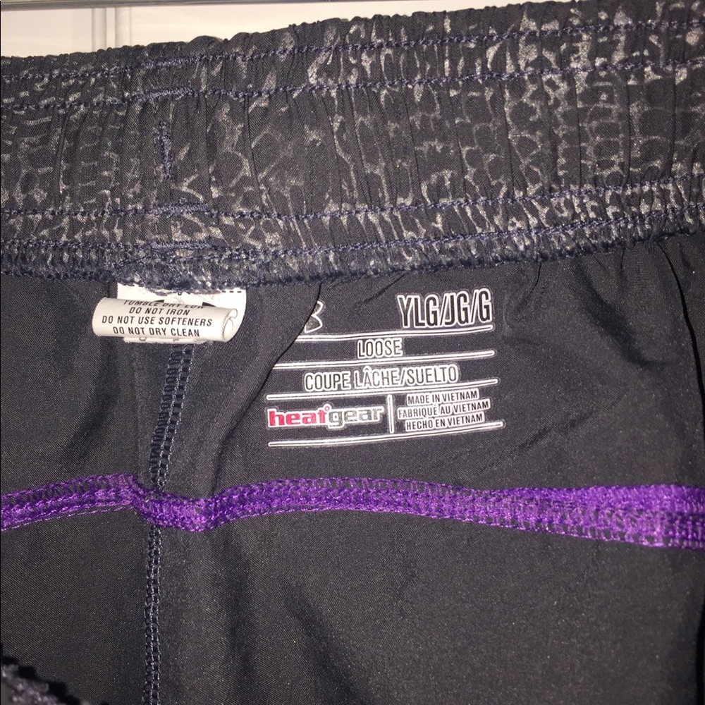 Track shorts - Picture 2 of 2